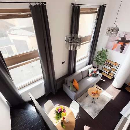 2-room I 2-level I Krizikova Metro I Karlin Apartment