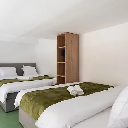 2-room I 2-level I Krizikova Metro I Karlin