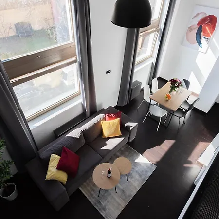 Apartment Cozy Near Krizikova Metro