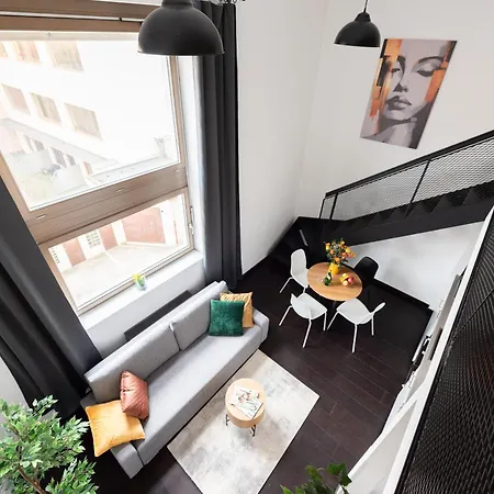 Cozy Near Krizikova Metro Prag