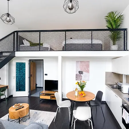 2-room I 2-level I Krizikova Metro I Karlin *
