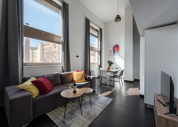Cozy Near Krizikova Metro
